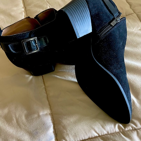 Gorgeous fashionable comfortable suede boots - Picture 2 of 4